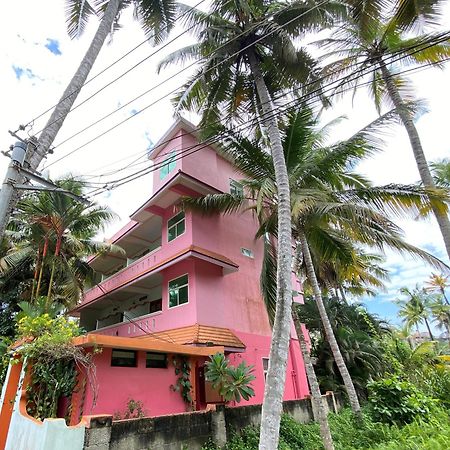 Packbag Comfort Bed & Breakfast Kovalam Ngoại thất bức ảnh
